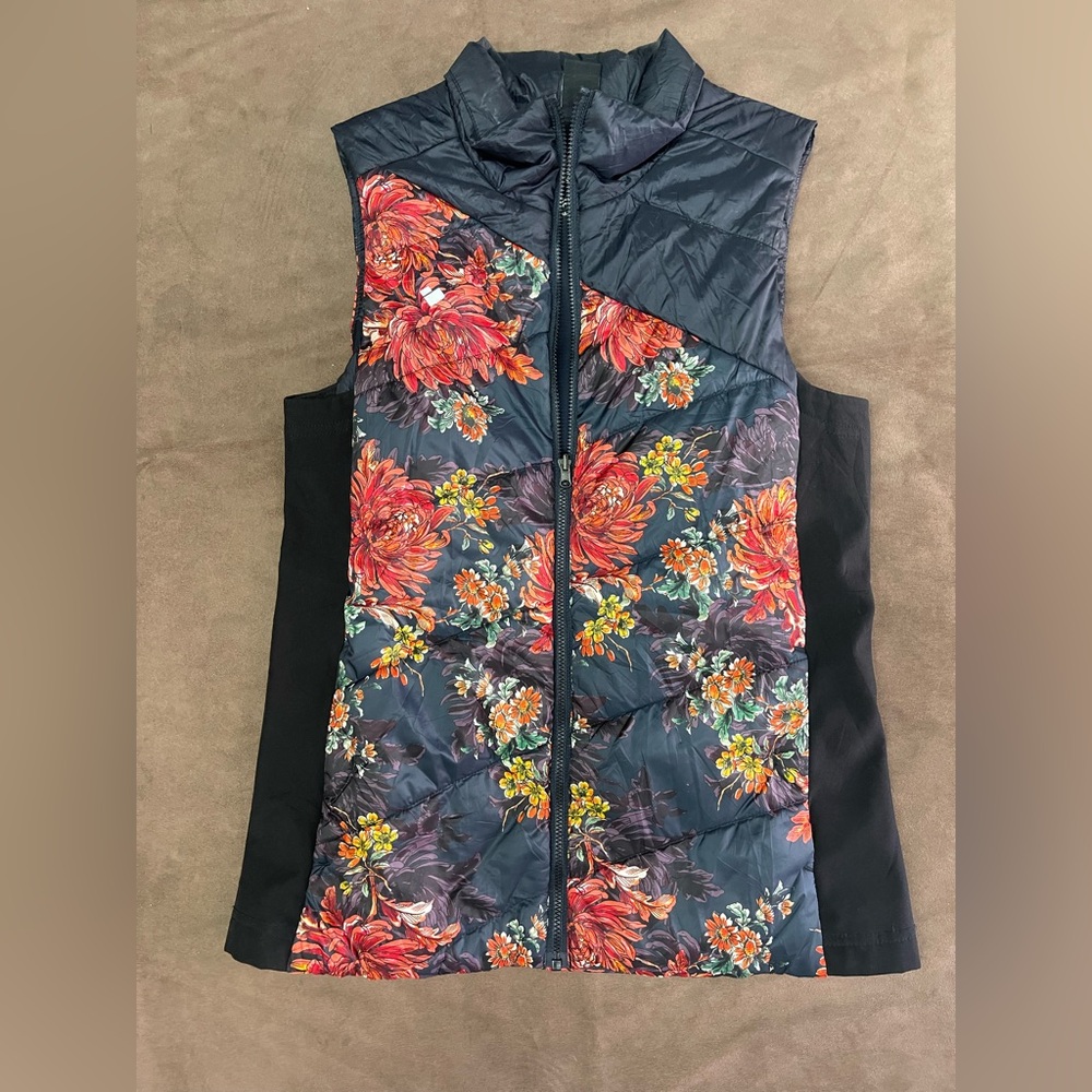 Obermeyer Black Quilted Vest with Red Floral Print